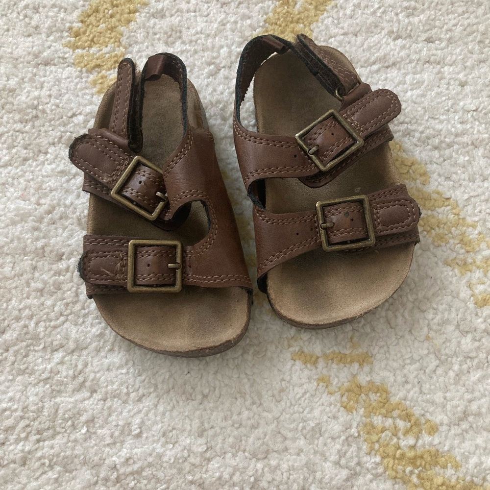 Brown Buckle Strap Kids Sandals